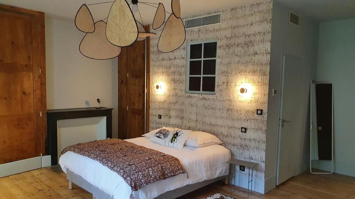 Domaine Clairfontaine Noyarey - Suites Junior المظهر الخارجي الصورة
