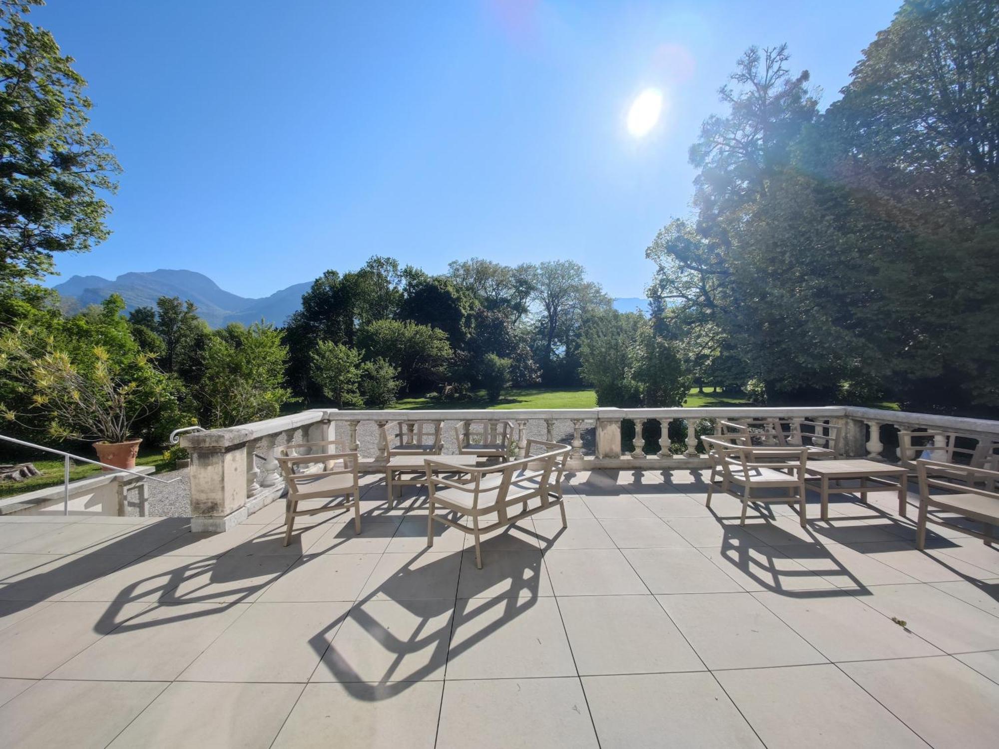 Domaine Clairfontaine Noyarey - Suites Junior المظهر الخارجي الصورة