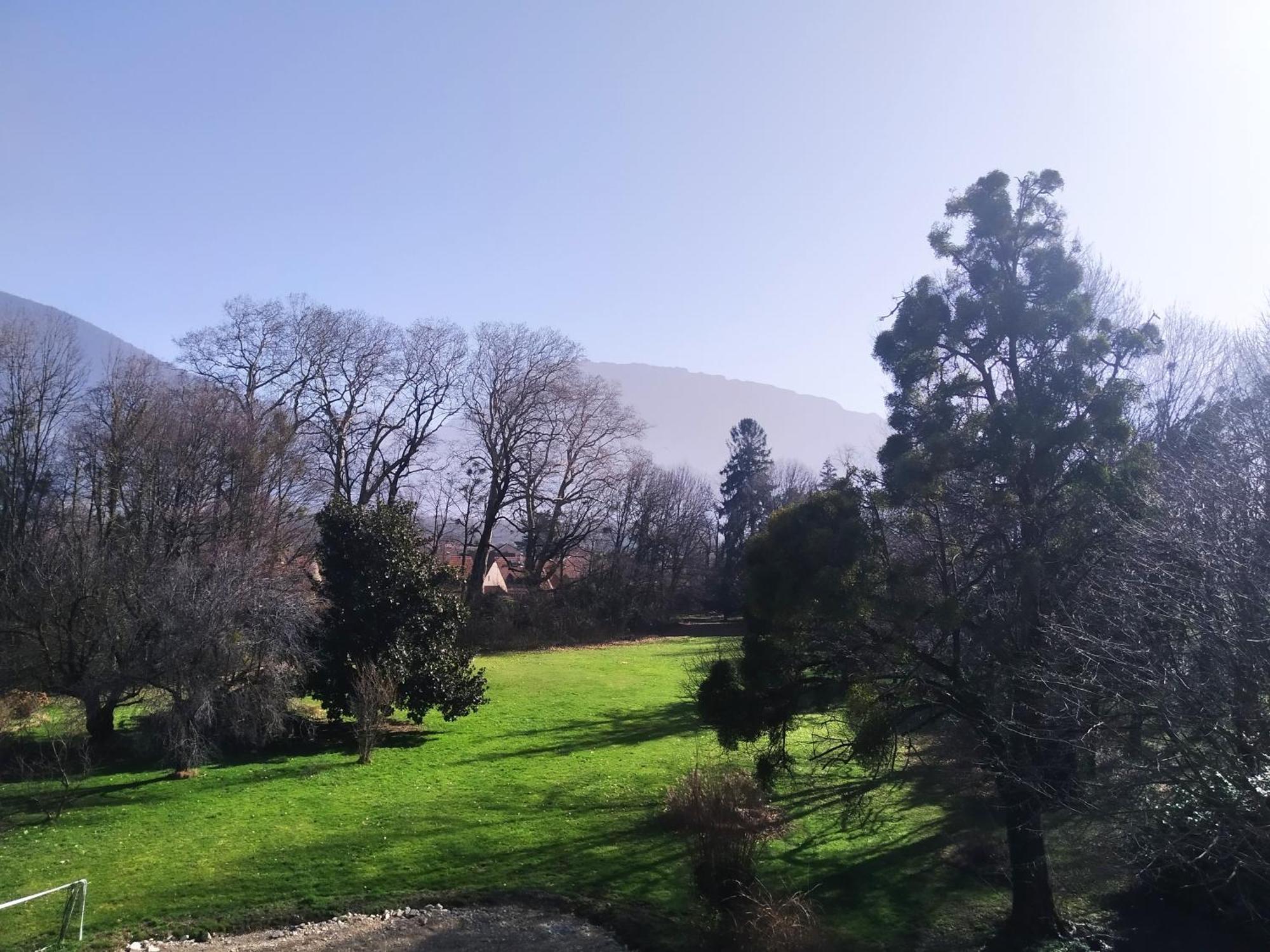 Domaine Clairfontaine Noyarey - Suites Junior المظهر الخارجي الصورة