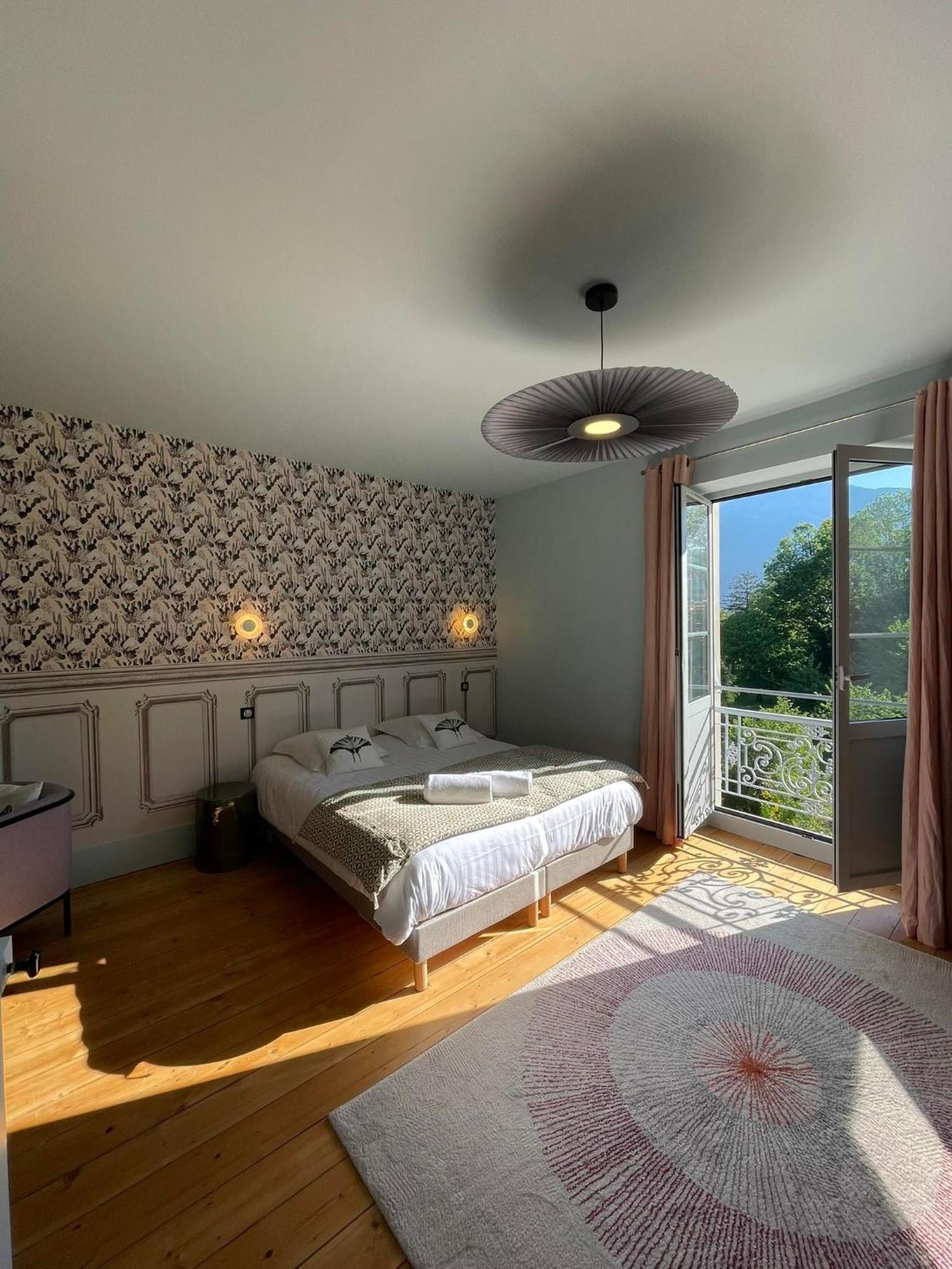 Domaine Clairfontaine Noyarey - Suites Junior المظهر الخارجي الصورة
